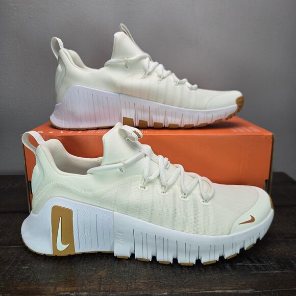 Nike Shoes - NEW Nike Free Metcon 6 Womens Size 11 Training Shoes Monarch White FJ7126-103